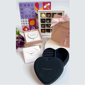 Free Mother’s Day Bundle