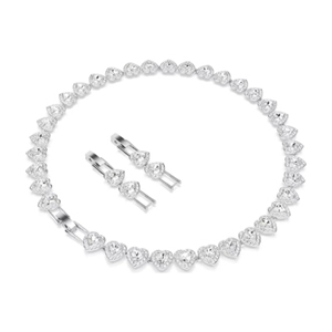 Free Ariana Grande x Swarovski Jewelry